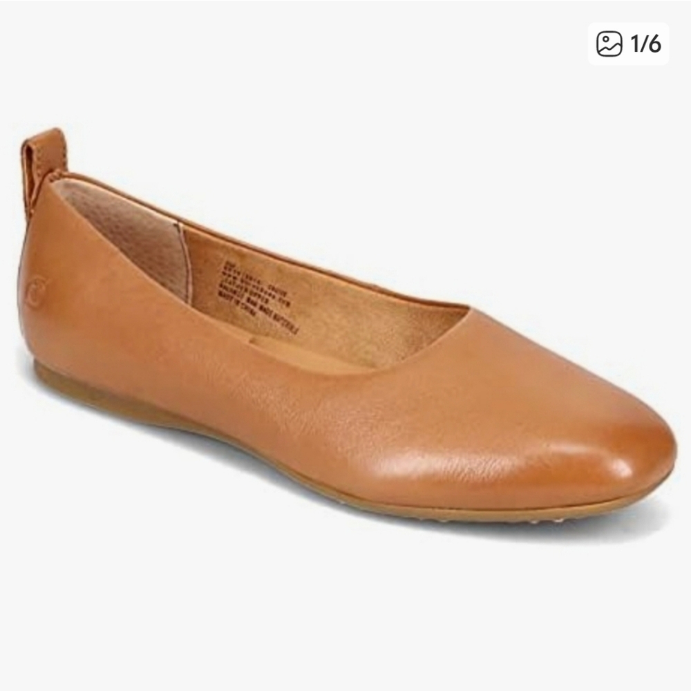 NWT Born Becca Flats Sz 6